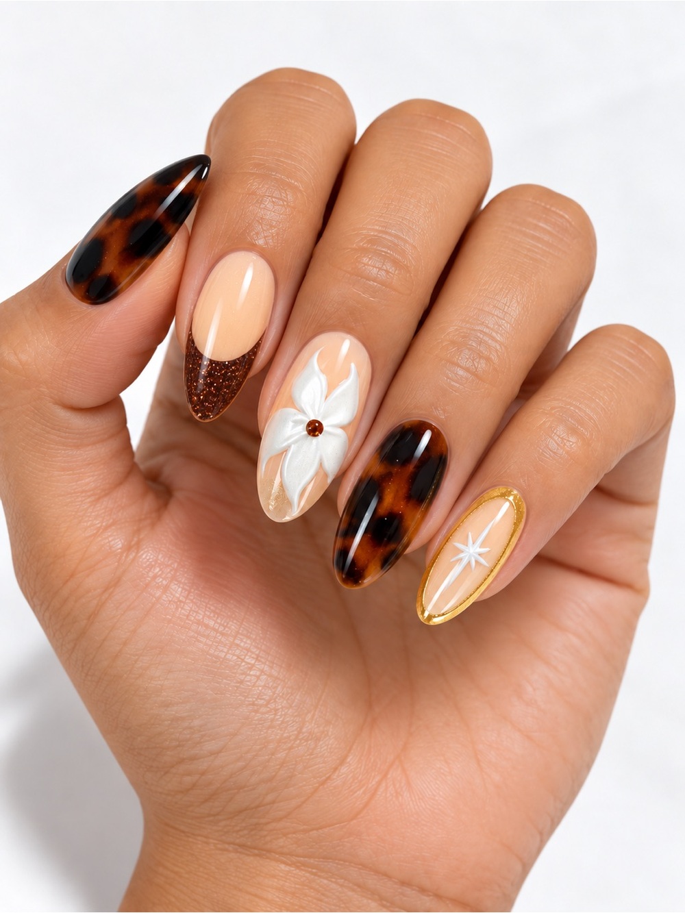 Almond Press-On Nails – Tortoiseshell, White Floral & Gold Accents
